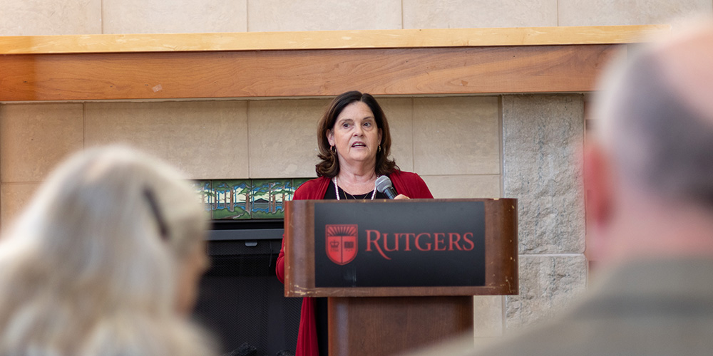 2024 Distinguished Contributions to Undergraduate Education Award